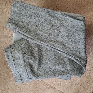 Old Navy: Black herringbone ankle length pixie pants, size 16